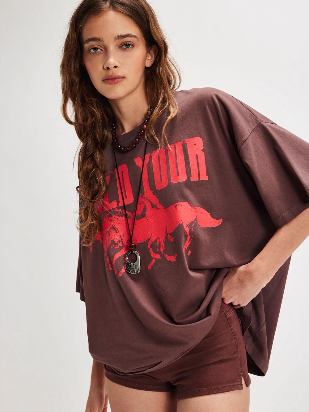 Daydreamer ✨ Hold Your Horses Tee